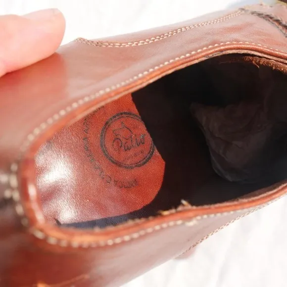 Gorgeous brown leather heeled oxfords/booties