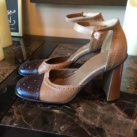 GORGEOUS BROWN Block Heels