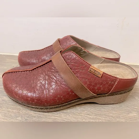 GRANADA Women’s medium heel clogs PIKOLINOS Size 38