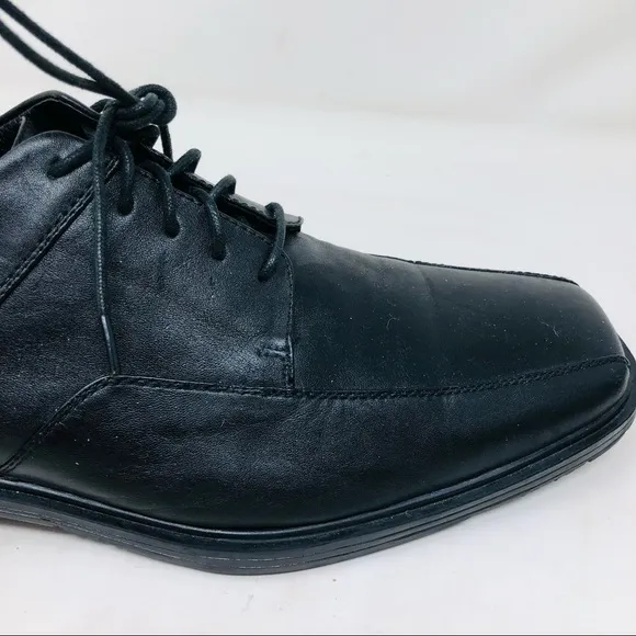 Gravity Defyer Black Leather Oxfords