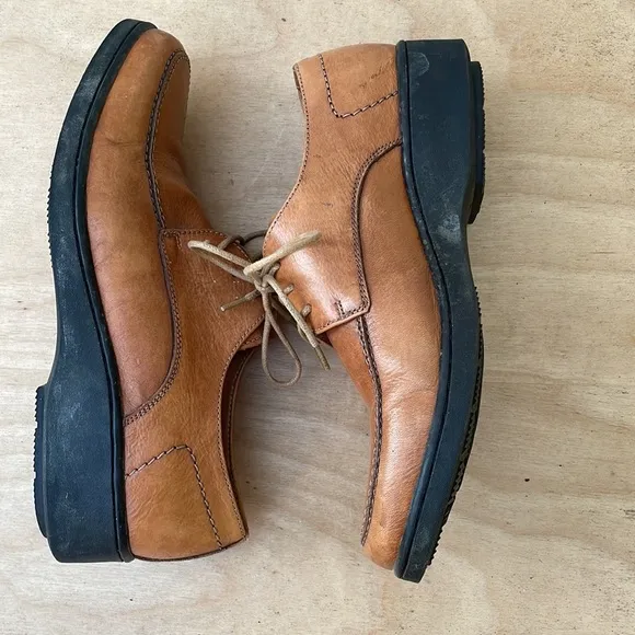 GRAVITY DEFYER Tan Leather Oxfords Mens size 8