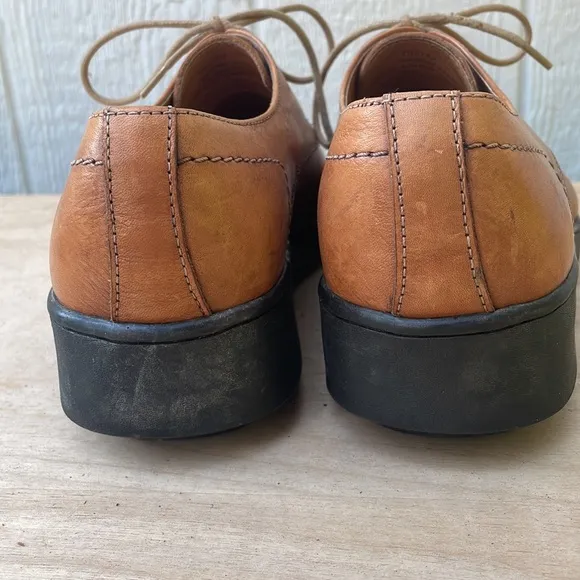 GRAVITY DEFYER Tan Leather Oxfords Mens size 8