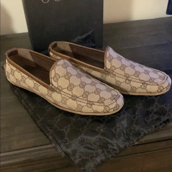 Gucci Brown Canvas Monogram Flats