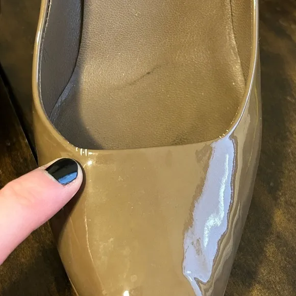 Gucci brown patent leather square toe heels