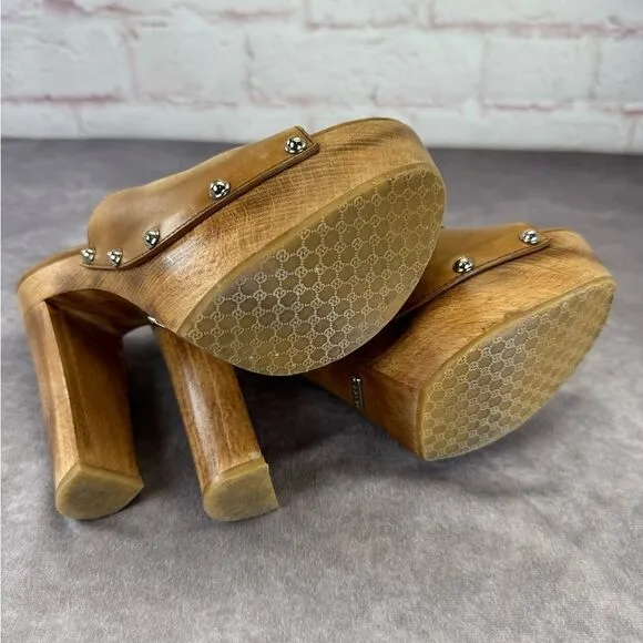 Gucci Horsebit Leather Peep Toe Stud Clogs Tan 38