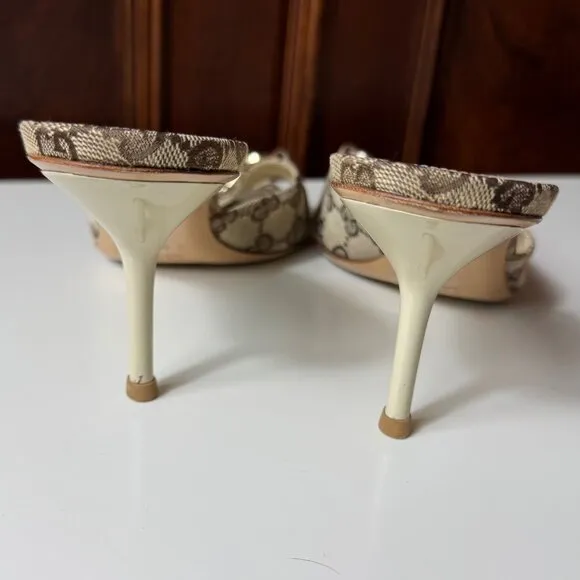 Gucci Monogram Horsebit Sandals Size 10B