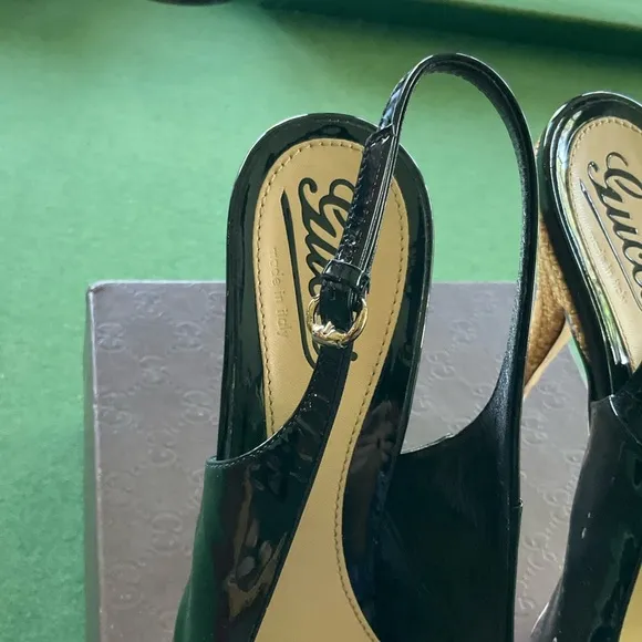 Gucci Open Toe Slingback Pump High Heels Patent Leather Black Size 8.5 B 38.5
