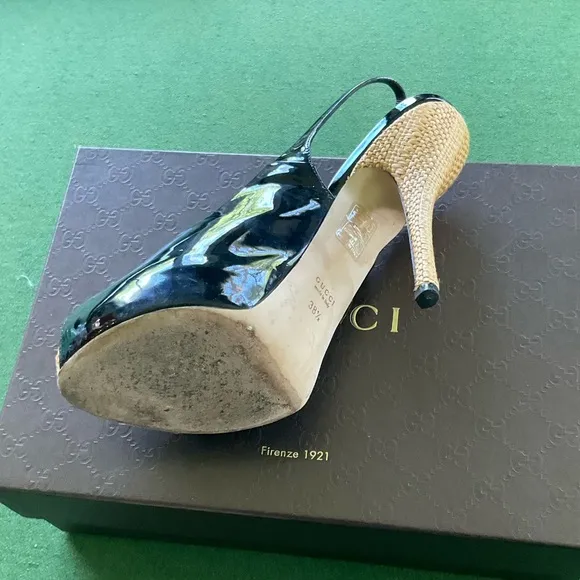 Gucci Open Toe Slingback Pump High Heels Patent Leather Black Size 8.5 B 38.5