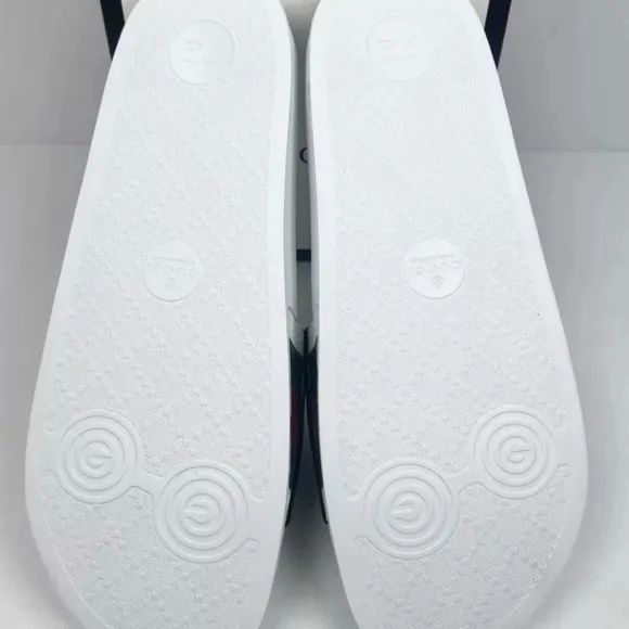 GUCCI Pursuit Stripes White Pool Slides Mens - White Gucci Web  Gucci Size US 11