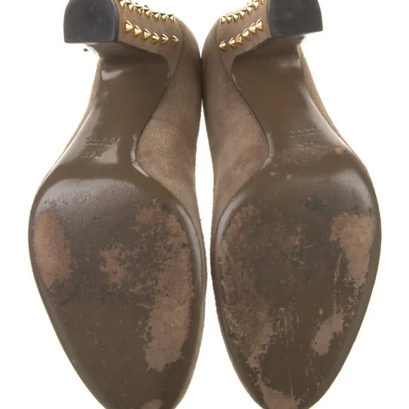 Gucci Suede Tan Block Heel Pumps Gold Studded Accent IT 37.5