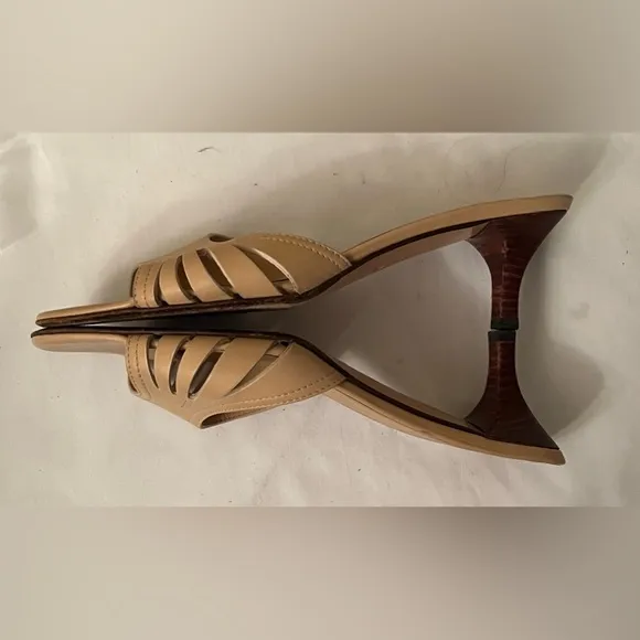 Gucci Tan Kitten Heel Slides, Size 37/US 6-1/2 GUC, Certificate of Authenticity