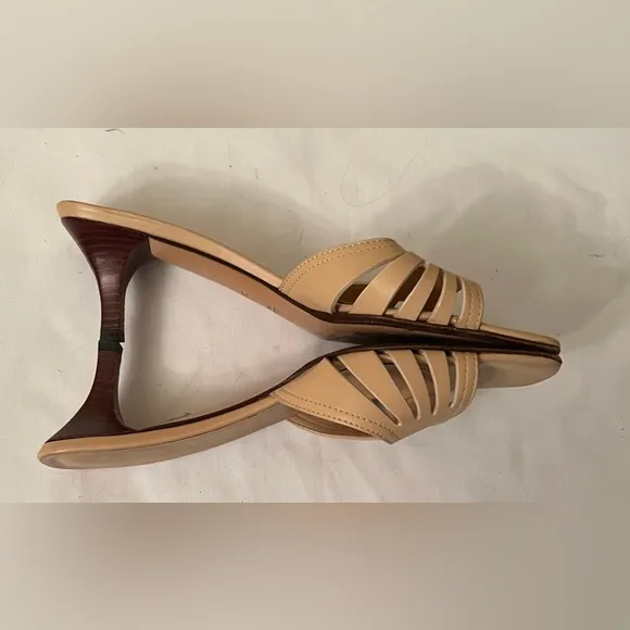 Gucci Tan Kitten Heel Slides, Size 37/US 6-1/2 GUC, Certificate of Authenticity