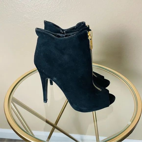 Guess Black Suede High Heels Peep Toe 4 Inch Zip Up Open Toe Heels 8 M New