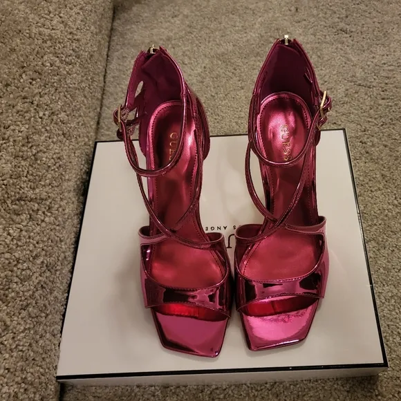 Guess Sella Medium Pink Cross Strap Heels - Size 7M NWT