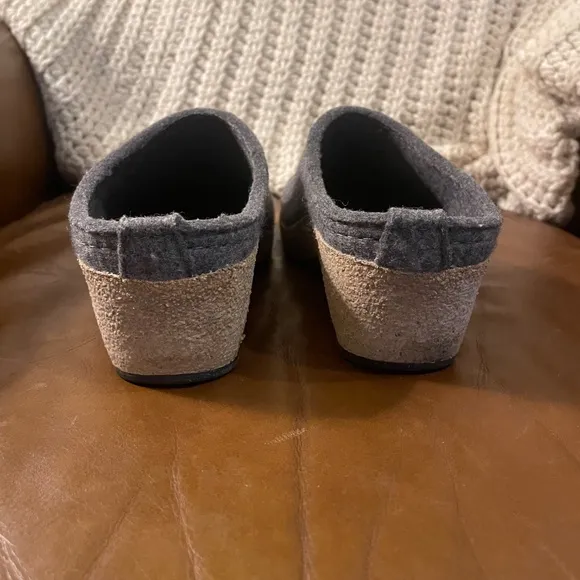 Haflinger grey wool mules Size 37 (6.5) NEW condition