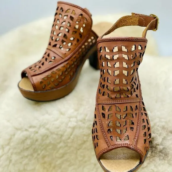 Handmade Peep-Toe High Heels