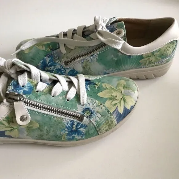 Hartjes Printed Side Zip Low Top Floral Sneaker