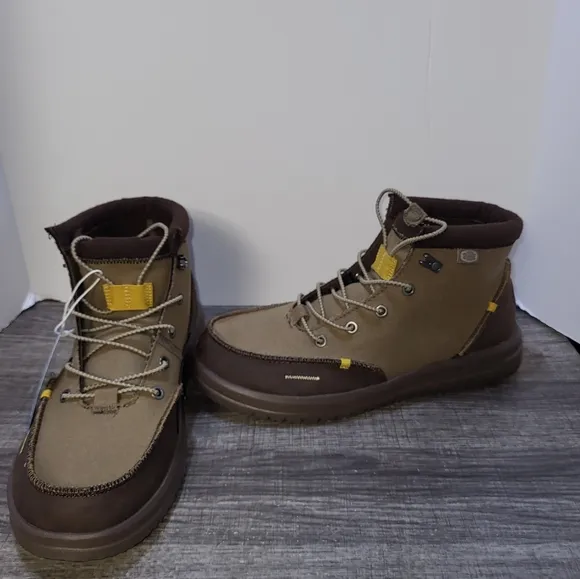 Hey Dude Bradley Boot Mens 10 Brown Waxed Canvas  Slip On Lightweight
