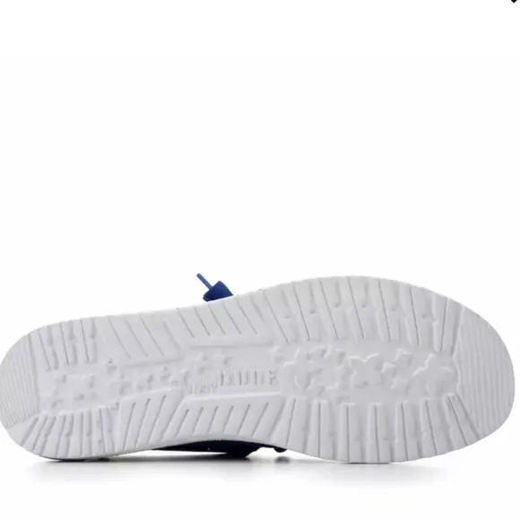 HEY DUDE MENS  WALLY TRUE BLUE