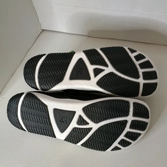 Hike Theora Pro - Ergonomic Supportive &amp; Non-slip Barefoot Shoes Size 41