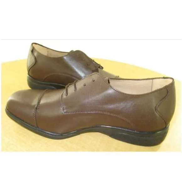 Hitchcock Mens Leather Oxfords- Style 3332 - Brown