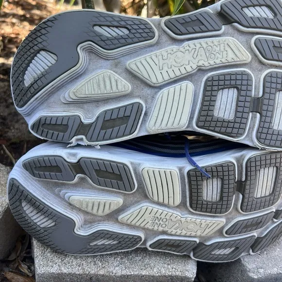 Hoka One Bondi 6 Size 12.5 Wide (2E)