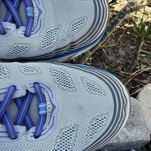 Hoka One Bondi 6 Size 12.5 Wide (2E)