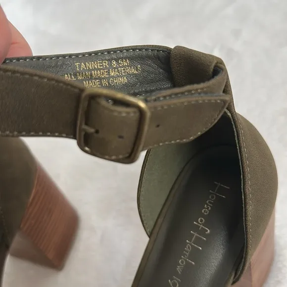 House of Harlow 1960 Leather D'Orsay Pumps Women’s Muted Green Block Heel Sandal