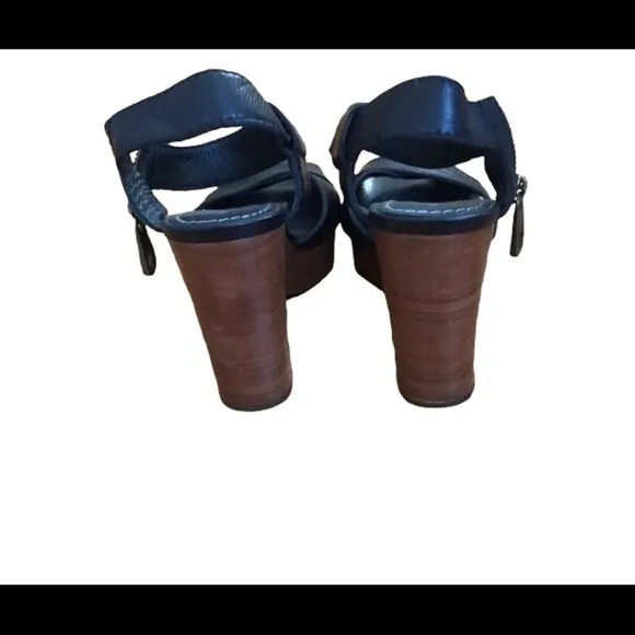 HP 💖 Marc by Marc Jacobs Heels