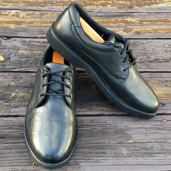 Hush Puppies Men's Luxury Leather Oxfords
