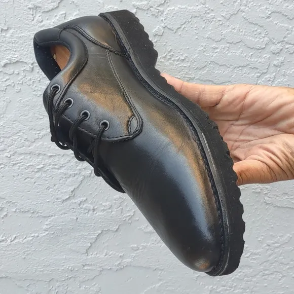 Hush Puppies Men's Luxury Leather Oxfords