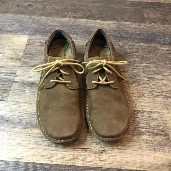 Hush Puppies Taupe Leather Lace Up Men’s Oxfords size 11 EUC