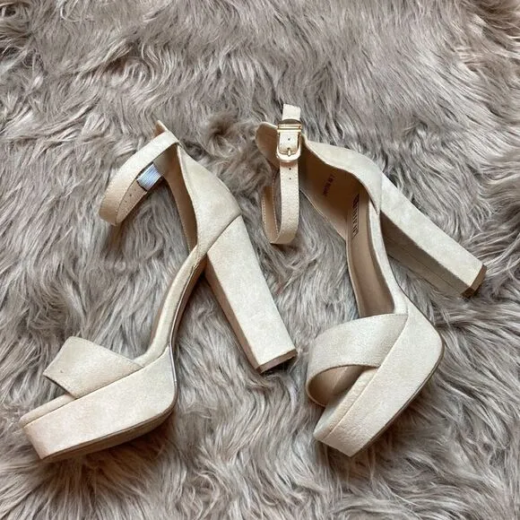 IDIFU Vida Nude Suede Ankle Strap Open-toe Platform Heels