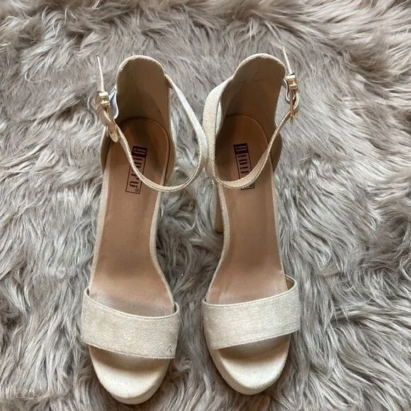 IDIFU Vida Nude Suede Ankle Strap Open-toe Platform Heels