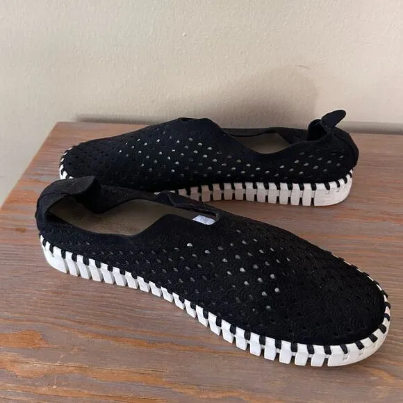 Ilse Jacobsen Shoes Low Top Pull On Tulip Lightweight Black Women's  Size 41