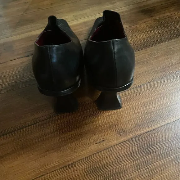 Immagini Black Leather Square Toe Womens Heels Size 40 D'Orsay 2.5 Inch Heel