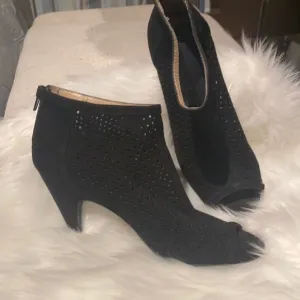 I.N.C black suede ankle heels