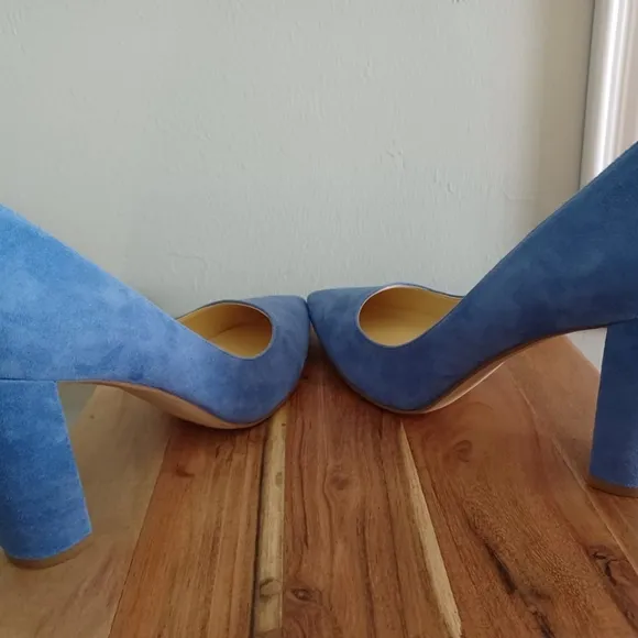 Ivanka Trump &quot;Katie&quot; Blue Suade Heels Size 8