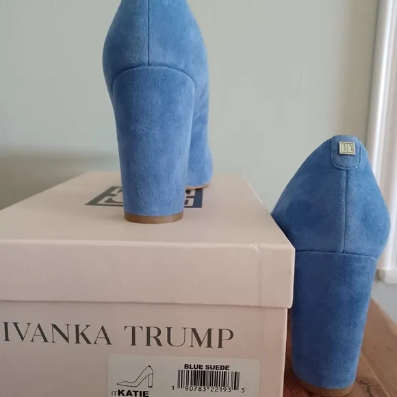 Ivanka Trump &quot;Katie&quot; Blue Suade Heels Size 8