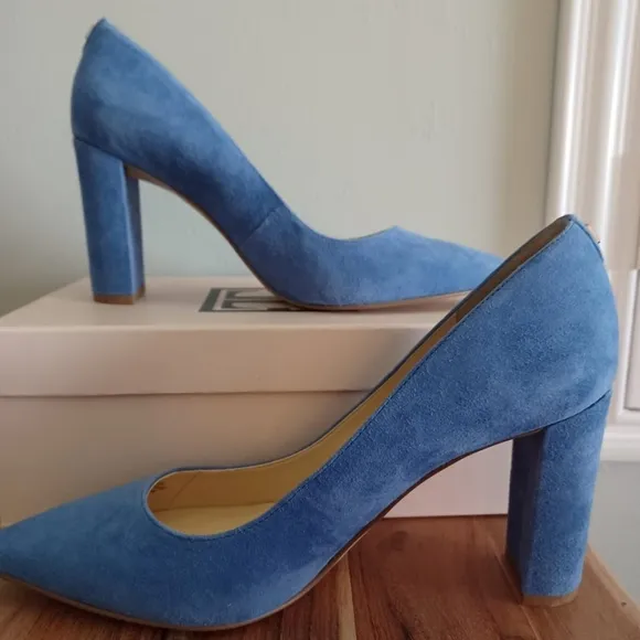 Ivanka Trump &quot;Katie&quot; Blue Suade Heels Size 8