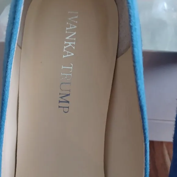 Ivanka Trump &quot;Katie&quot; Blue Suade Heels Size 8