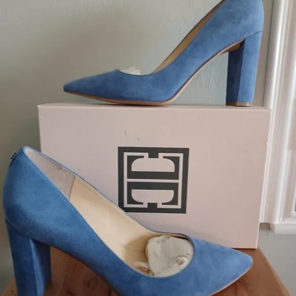 Ivanka Trump &quot;Katie&quot; Blue Suade Heels Size 8