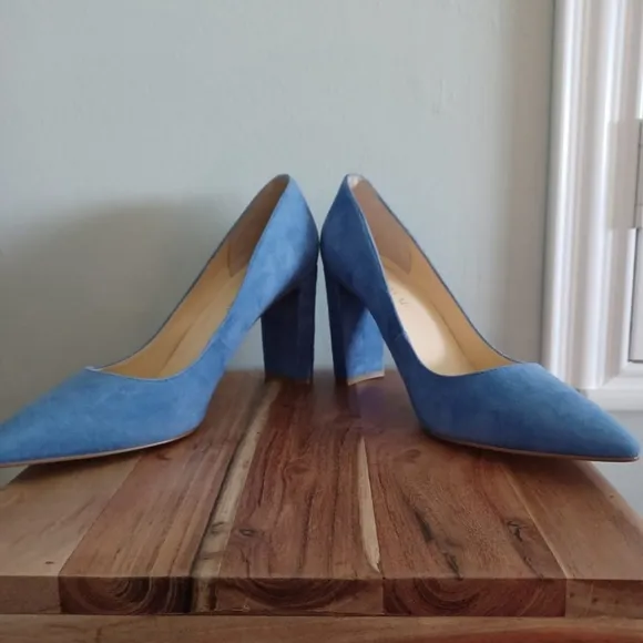 Ivanka Trump &quot;Katie&quot; Blue Suade Heels Size 8