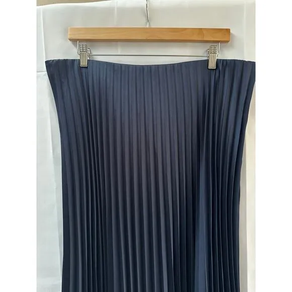 J Crew Gwyneth Slip Pleated Maxi Skirt Navy Blue Sz XL