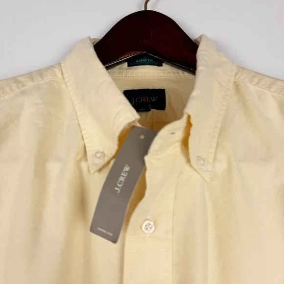 J. Crew Men’s Giant Fit Oxford Shirt Yellow Size M NWT