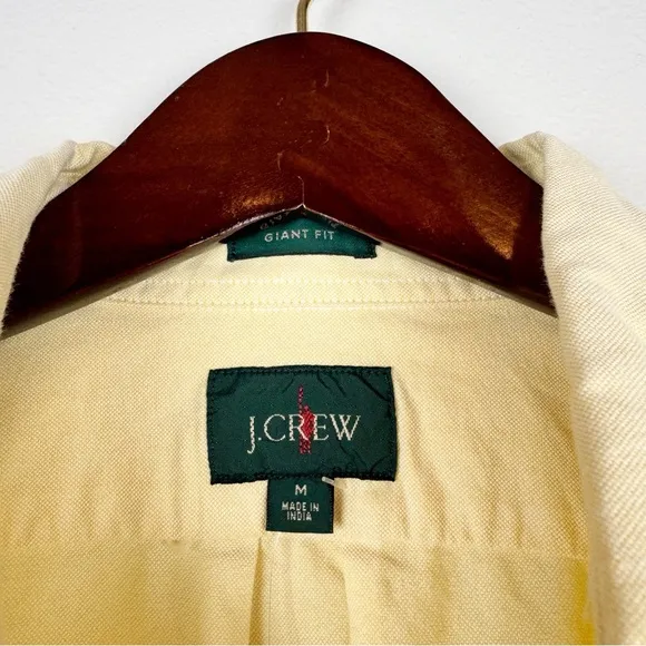 J. Crew Men’s Giant Fit Oxford Shirt Yellow Size M NWT