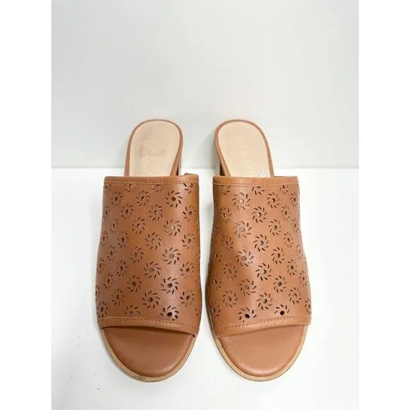 Jack Rogers Sandals Womens Size 6 Brown Roonie Open Toe Perforated Leather Slide