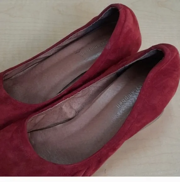JEFFERY CAMPBELL Maroon Stretch Round Toe  Block Heels Size 10