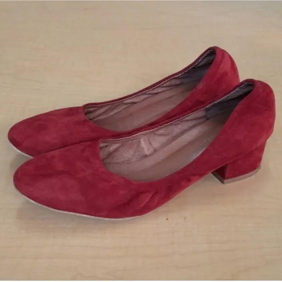 JEFFERY CAMPBELL Maroon Stretch Round Toe  Block Heels Size 10
