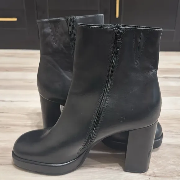 Jeffery Campbell Space Block Heel Boots